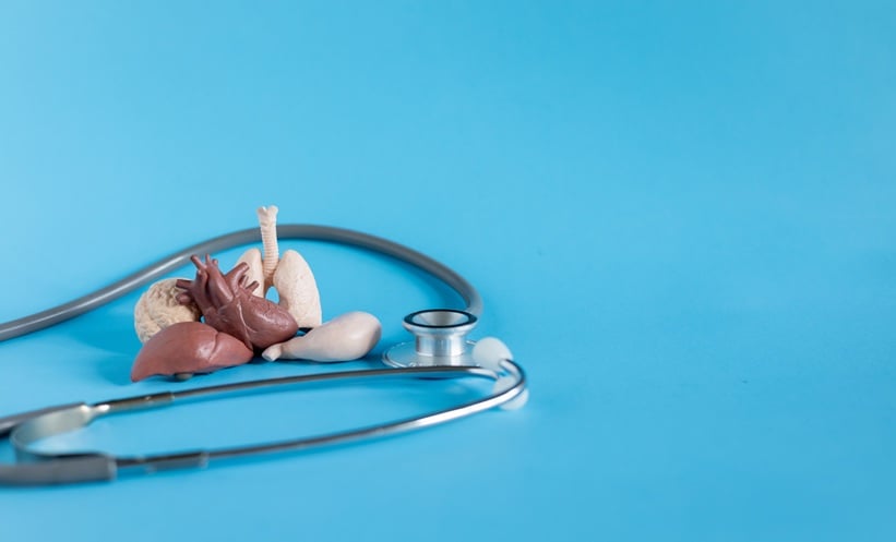 سرطان البروستاتا: نظرة علمية شاملة وتفكيك للمفاهيم الخاطئة