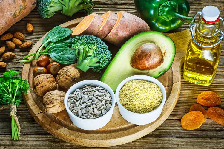 فيتامين هـ: مكون أساسي لصحة الجسم وواقٍ من الأمراض