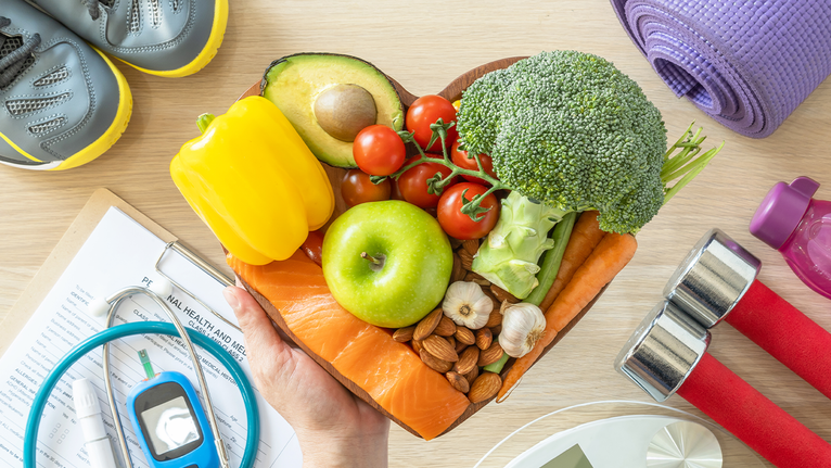 صحة القلب للرجال: استراتيجيات حديثة ونصائح عملية للحفاظ على قلب قوي وصحي