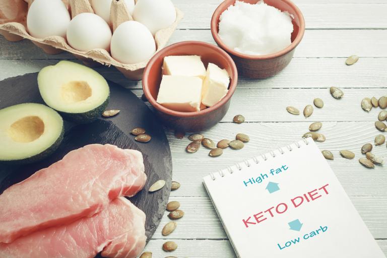رجيم الكيتو: دليل شامل لفهم وتطبيق نظام الغذاء الكيتوني