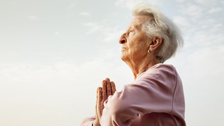 الوحدة الاختيارية: فهم عميق للأبعاد النفسية والأبعاد الخاطئة