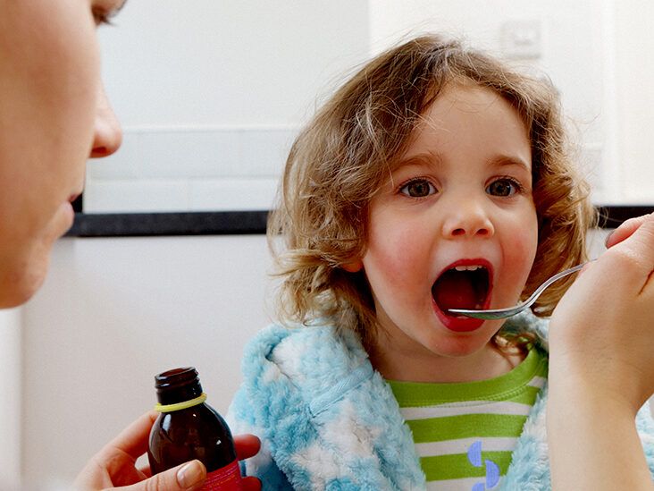 الإمساك عند الأطفال: مظاهره، أسبابه، وطرق العناية المنزلية الآمنة