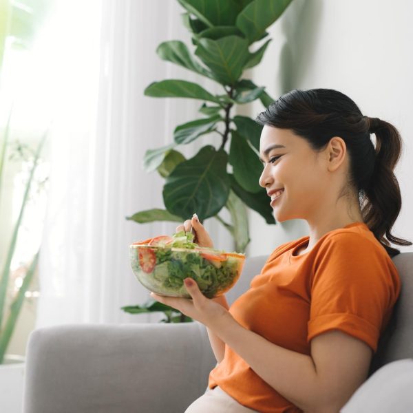 استعادة الوزن بعد الولادة: دليل شامل لرحلة صحية ومتوازنة