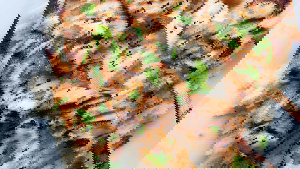 كباب الدجاج المشوي بحبة البركة