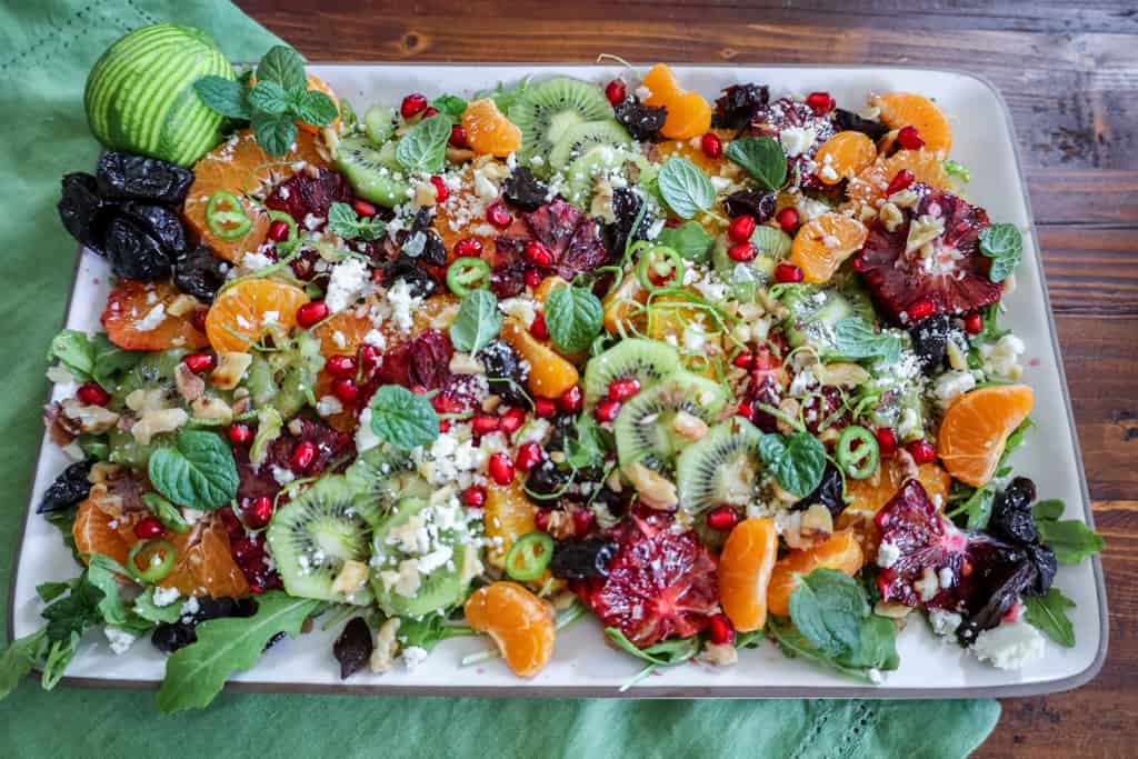 سلطة الجرجير والرمان وجوز الهند الصحية لمرضى السكري