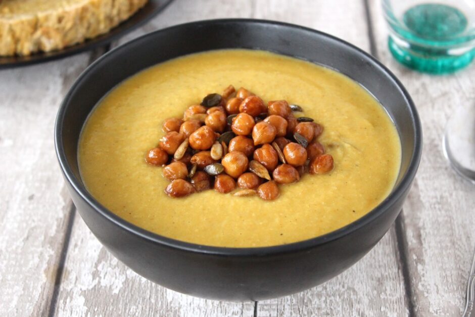 شوربة العدس الأحمر والتفاح الصحية