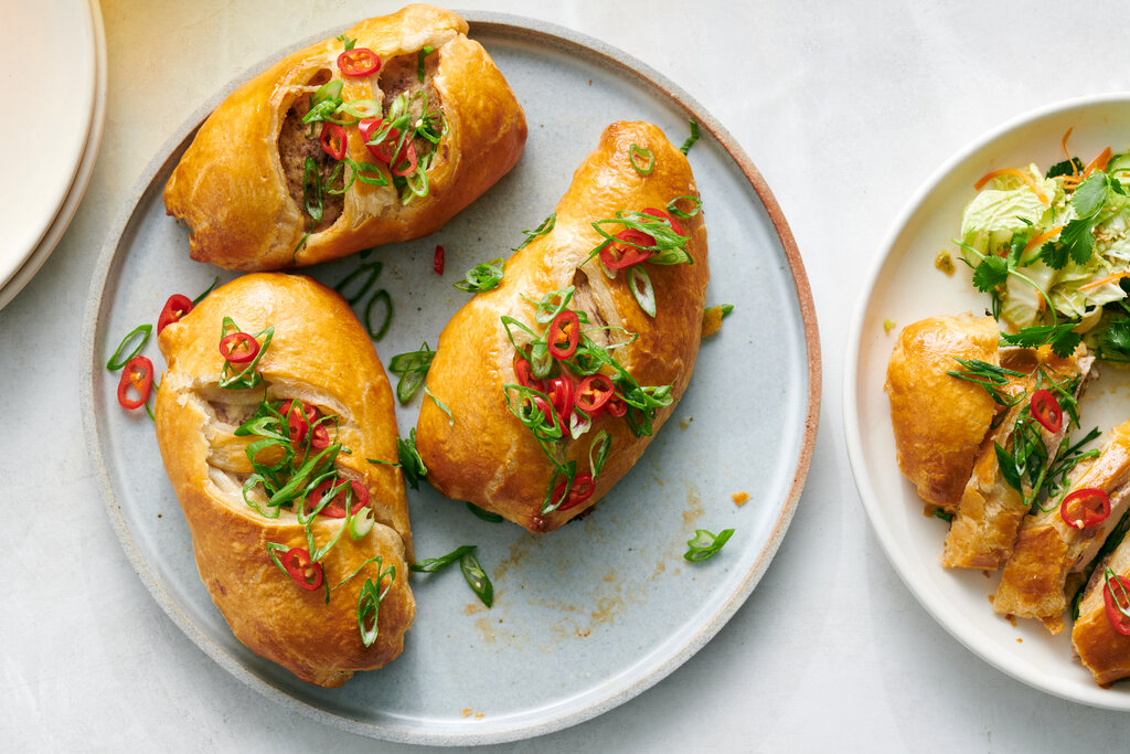 مطبق العدس والخضروات المخبوزة