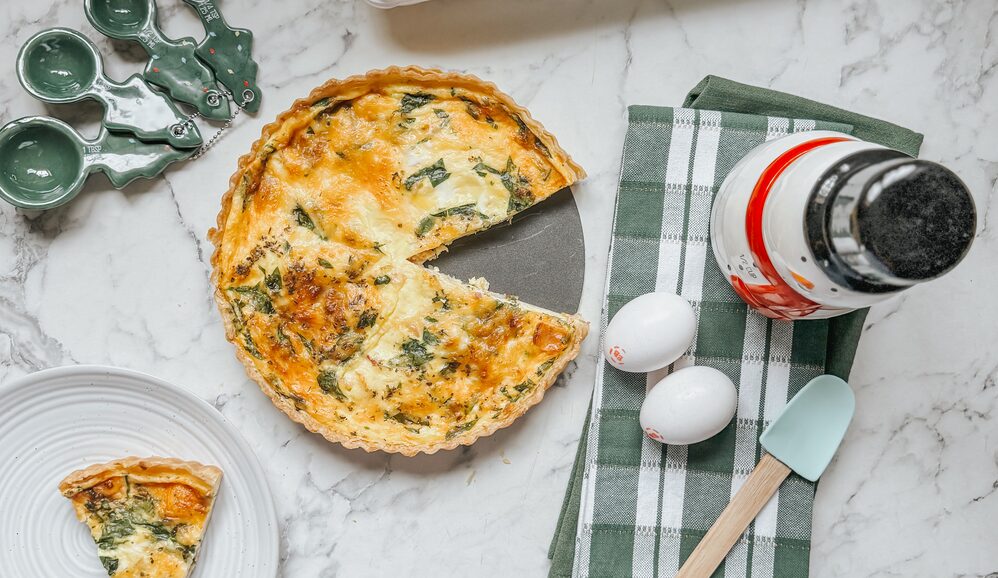 فطيرة السبانخ والجبن القليل الدسم