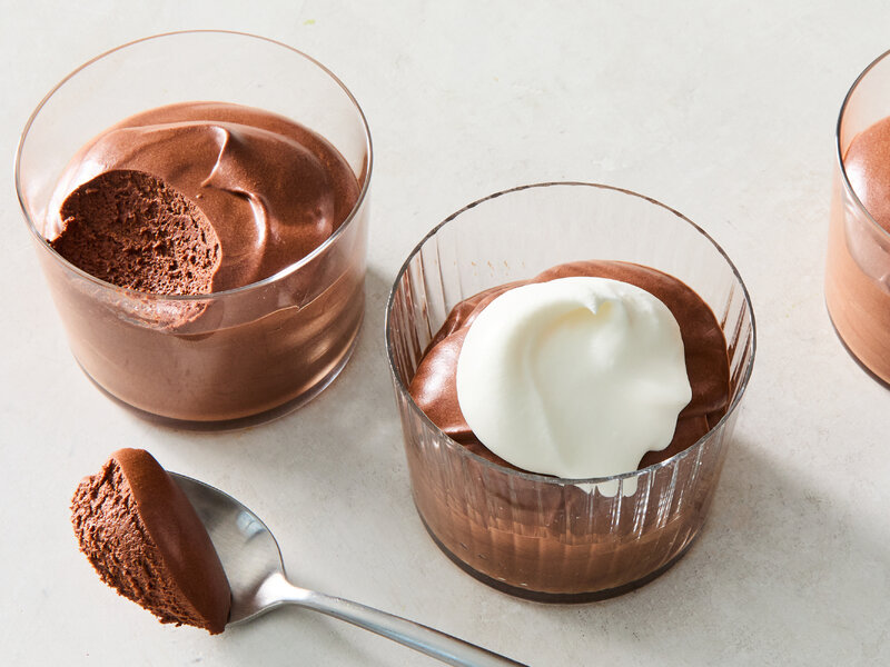 موس الفواكه قليل السكر والكريم النباتي