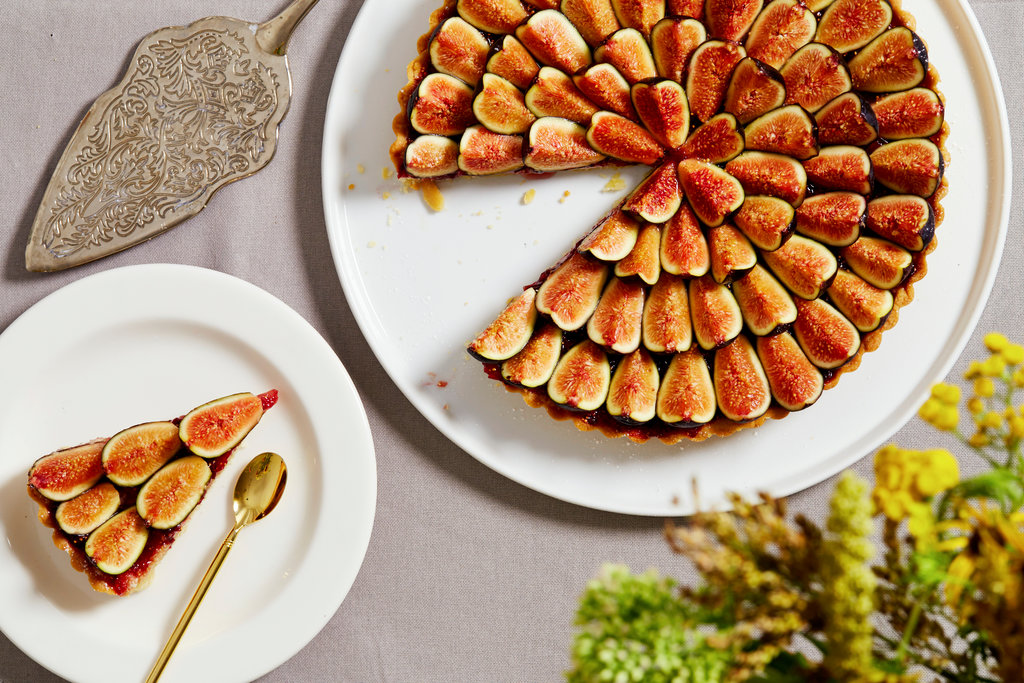 سلطة الفاصوليا الحمراء مع الذرة والكزبرة والليمون