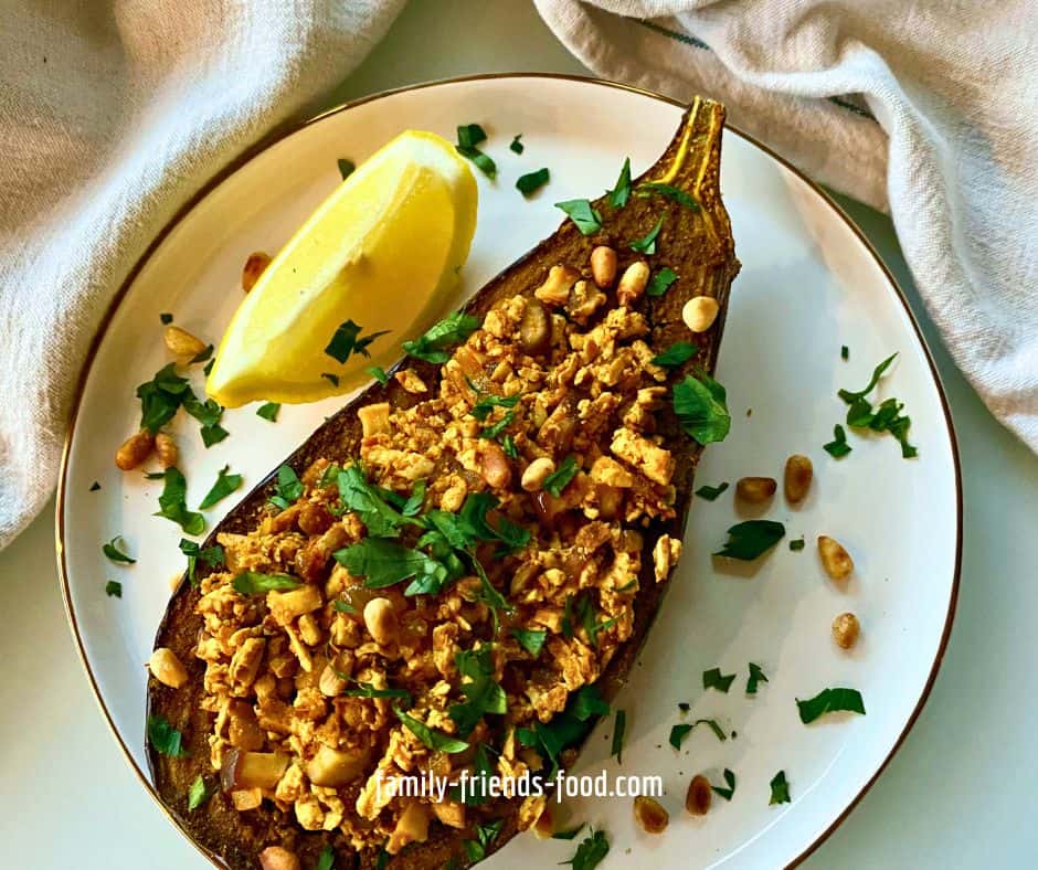 سلطة التبولة بالبرغل والخضروات الطازجة