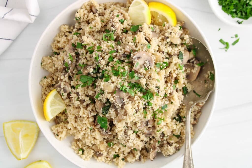 سلطة التبولة مع الكرنب والبقدونس لمرضى السكري